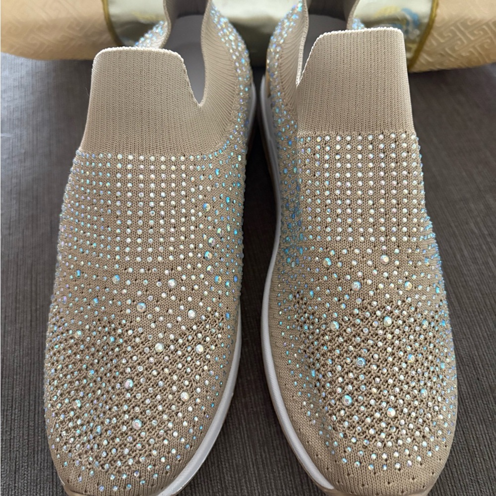 Non branded: slip up n wedge shoes. Size 37. Beige color with silver studs.
